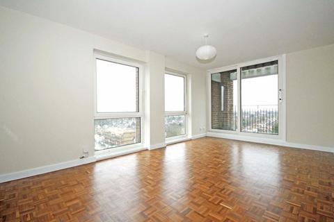 2 bedroom flat to rent, Green Vale, London W5