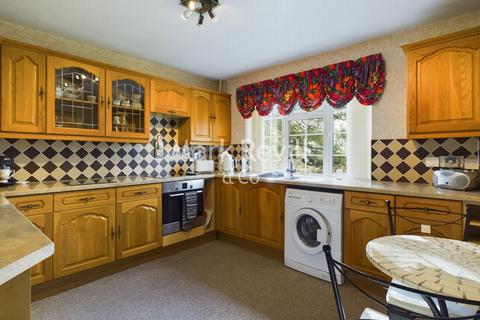 2 bedroom flat for sale, The Welkin, Lindfield, RH16