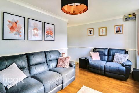 3 bedroom semi-detached house for sale, Canons Close, Toftwood