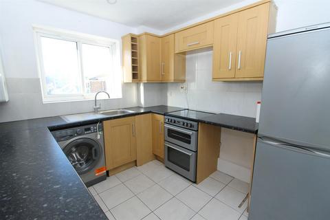 2 bedroom flat for sale, Jengar Close, Sutton SM1