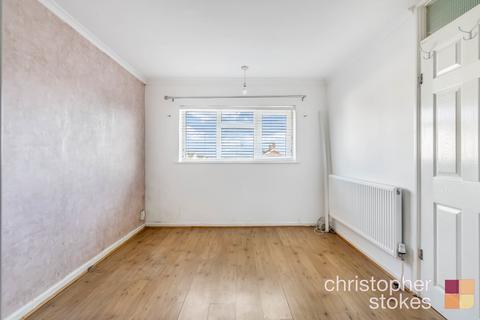 18 Saffron Close, Hoddesdon, EN11 8QZ