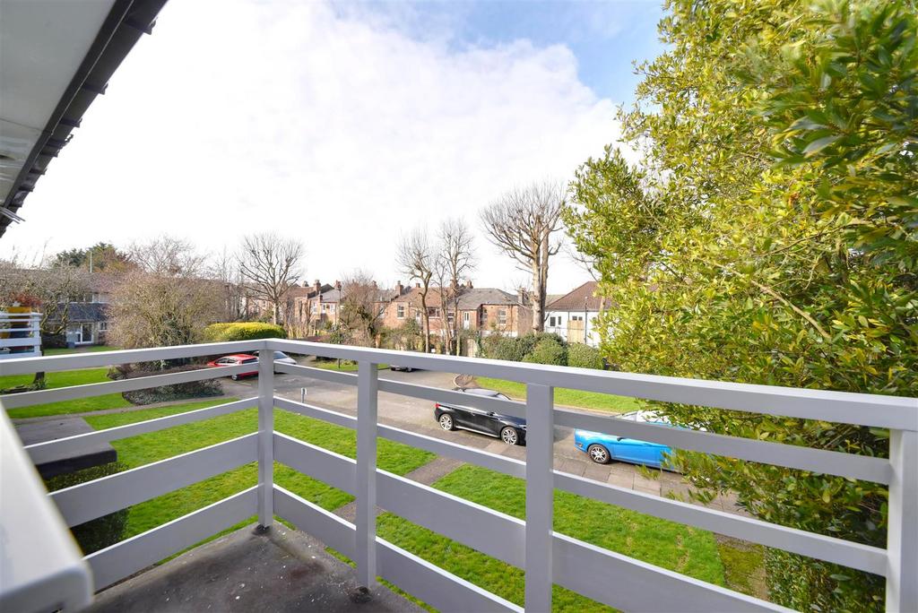 2 Park Hall Pic 4.jpg