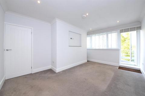 2 bedroom apartment for sale, Park Gate, East Finchley, N2