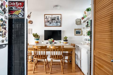 474 Gander Green Lane, Cheam, Sutton, SM3 9RG