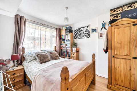 474 Gander Green Lane, Cheam, Sutton, SM3 9RG