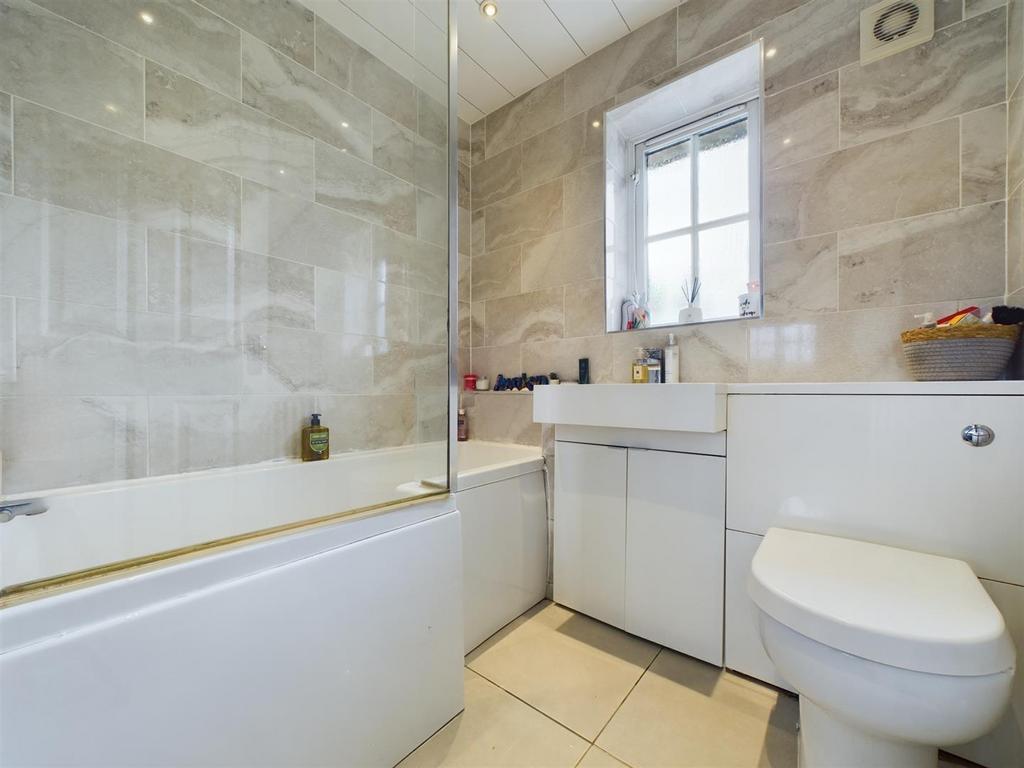 Bath 2.jpg
