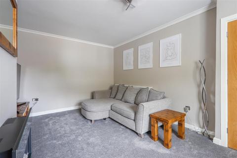 29 Bedlington Terrace, Barry, CF62 7JA