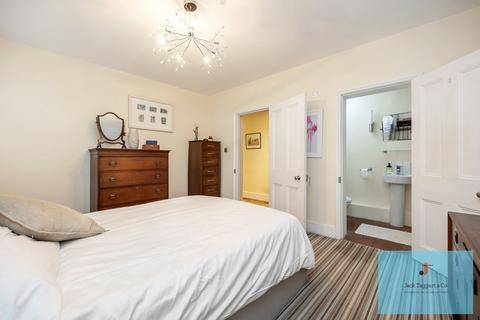 2 bedroom apartment for sale, Montpelier Crescent, Brighton, BN1