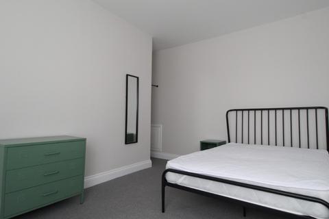2 bedroom flat to rent, Denman Street , Nottingham NG7