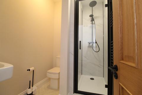 2 bedroom flat to rent, Denman Street , Nottingham NG7