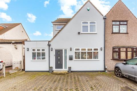 3 bedroom semi-detached house for sale, Upminster Road North, Rainham, RM13