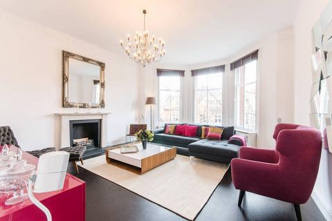 2 bedroom flat to rent, Drayton Gardens, South Kensington, London, SW10