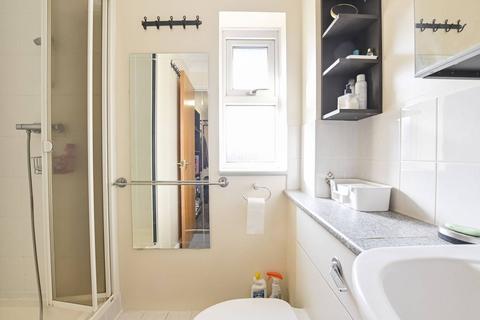 undefined, Silbury Avenue, Colliers Wood, Mitcham, CR4