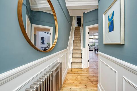 2 Waldo Road, London, NW10 6AB