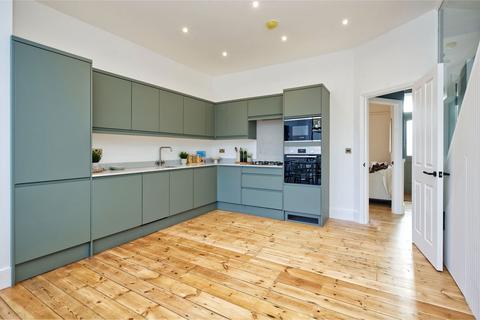 2 Waldo Road, London, NW10 6AB