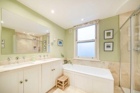 4 bedroom terraced house for sale, Kimberley Road, London SW9