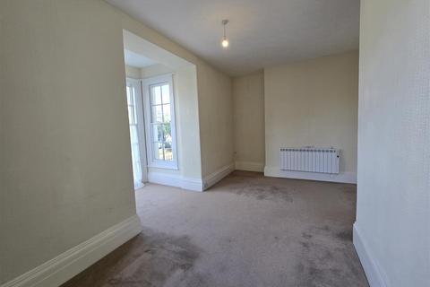 1 bedroom flat to rent, Vernon Square, Ryde, PO33 2JQ