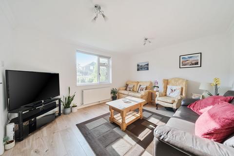 9 Browns Lane, Storrington, Pulborough, RH20 4LG