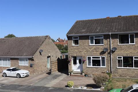 10 Brookside Close, Barmby Moor, York, YO42 4DL
