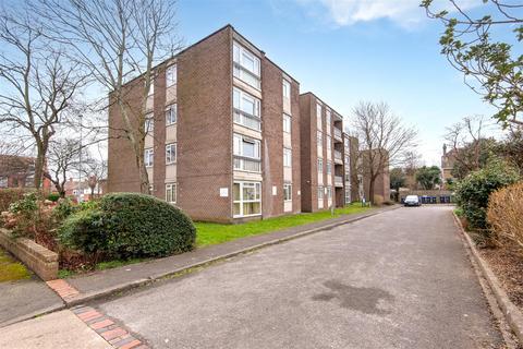 1, Caxton Court Broadwater Road, Worthing, BN14 8AA