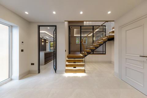 undefined, Haywards Close, Henley, RG9