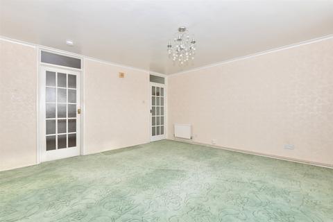 2 bedroom ground floor flat for sale, Gatland Lane, Maidstone, Kent