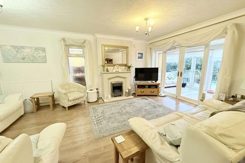 14 Beauchamp Road, Solihull, B91 2BX