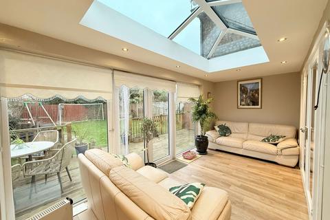 14 Beauchamp Road, Solihull, B91 2BX