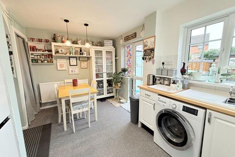 65 Cophams Close, Solihull, B92 9JJ