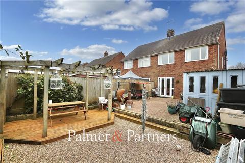 3 bedroom semi-detached house for sale, Roxburgh Road, Ipswich, Suffolk, IP4