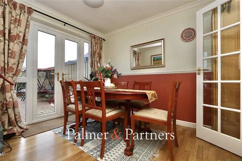 3 bedroom semi-detached house for sale, Roxburgh Road, Ipswich, Suffolk, IP4