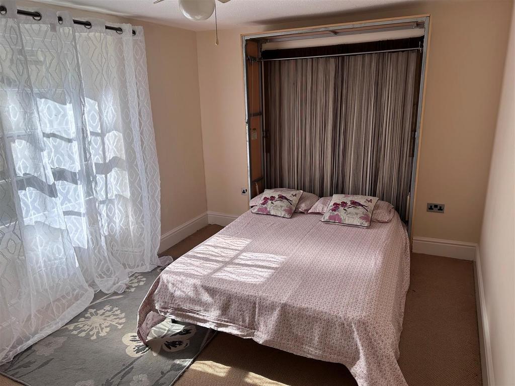 Bedroom.jpg
