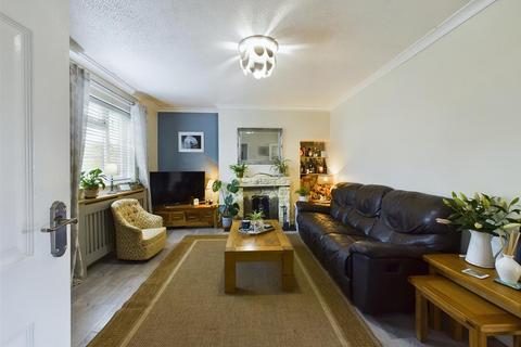 11 Abberd Way, Calne, SN11 8BB