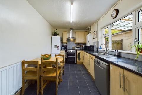 11 Abberd Way, Calne, SN11 8BB