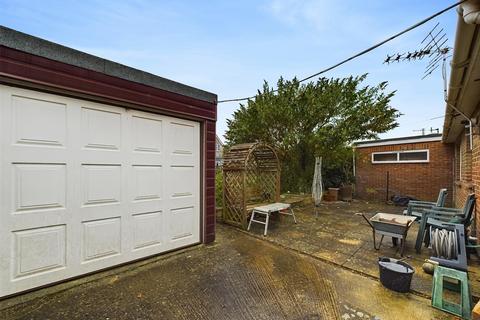 undefined, Horsebrook Park, Calne SN11