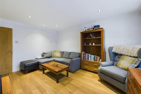 4 bedroom detached house for sale, Westerham Walk, Calne SN11