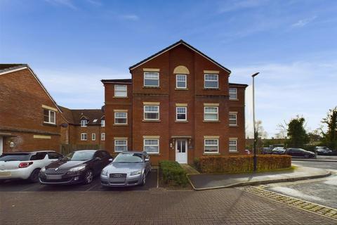 2 bedroom apartment for sale, Station Approach, Swindon SN1