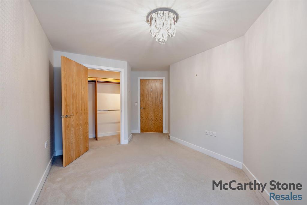 8636511-interior20-800.jpg