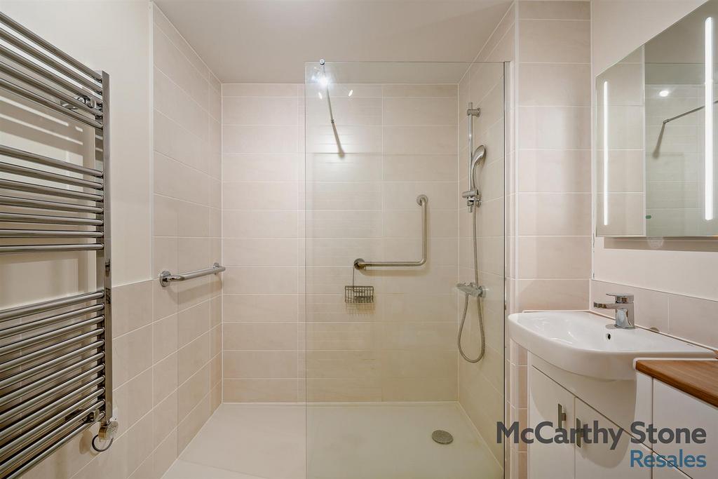 8636511-interior15-800.jpg