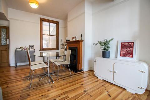 90 Brampton Road, London, E6 3LA