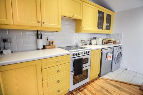 90 Brampton Road, London, E6 3LA