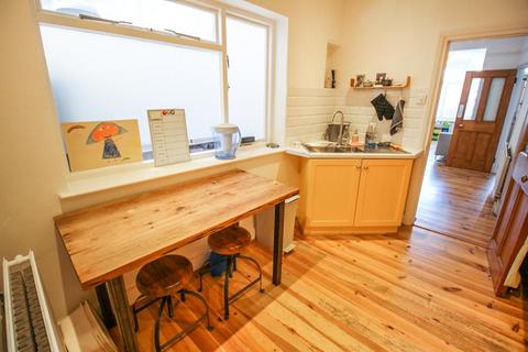 90 Brampton Road, London, E6 3LA