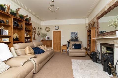 2 bedroom flat for sale, Canterbury Road, Harbledown House, CT6