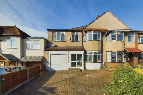 4 bedroom semi-detached house for sale, Hook Lane, Welling DA16