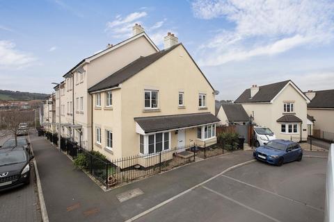 3 bedroom end of terrace house for sale, Roscoff Road, Dawlish EX7