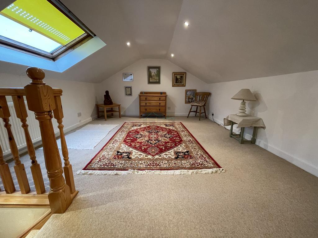 Attic Room a.JPG