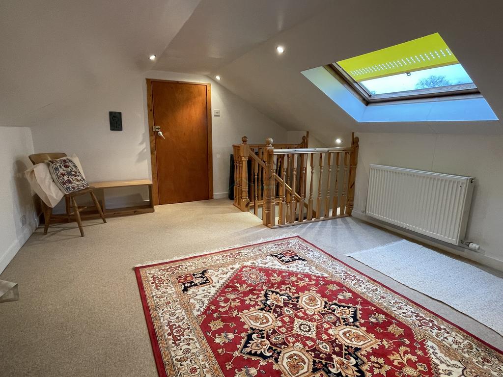 Attic Room b.JPG