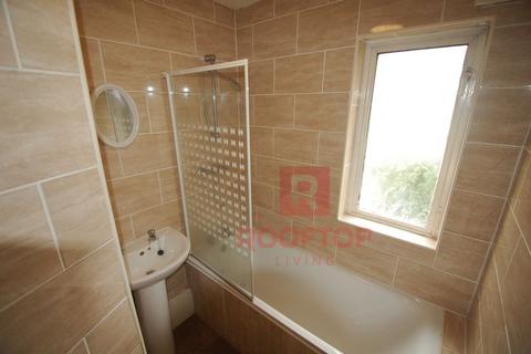 undefined, Langdale Avenue, Leeds LS6