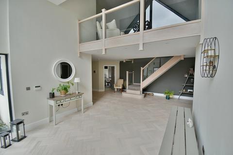 5 bedroom detached house for sale, Pringles Drive, Ferndown, BH22