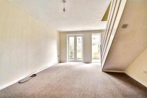 2 bedroom end of terrace house to rent, Trent Close, Worcestershire WR9